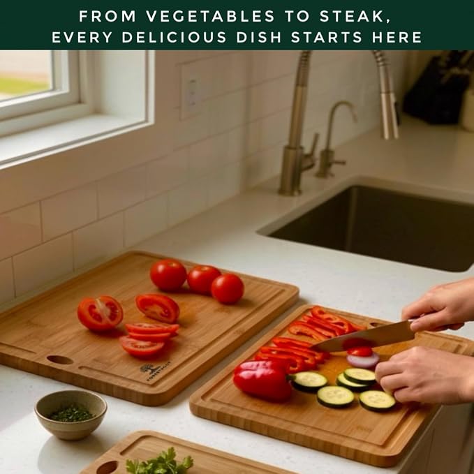 Bamboo Cutting Board Set for Kitchen, 3-Piece Reversible Carbonized Bamboo Chopping Boards with Juice Grooves & Hanging Holes, Butcher Block Board Set for Meat, Vegetables, Fruits & Cheese