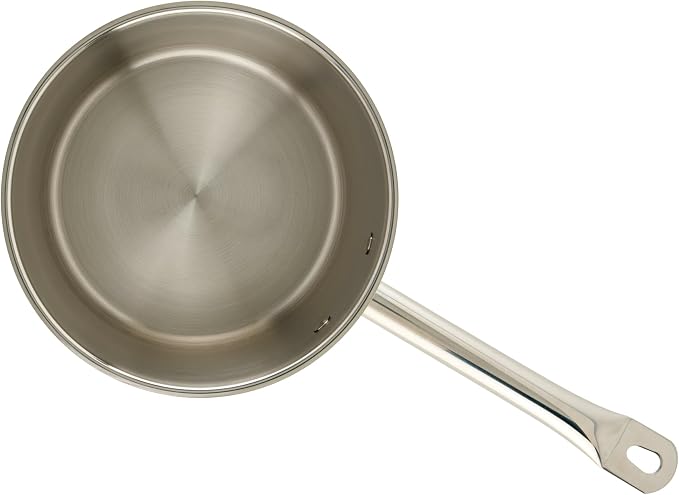 Winco 4 1/2 qt Heavy-Duty 4.5 qt Stainless Steel Sauce Pan with Cover | Even heat distribution, Secure riveted handle, Great for Cooking, Food Preparation and Restaurant Kitchens