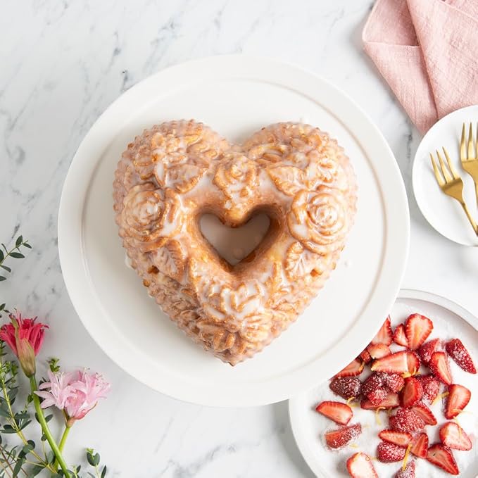 Nordic Ware Wildflower Heart Bundt, 6 Cup, Toffee