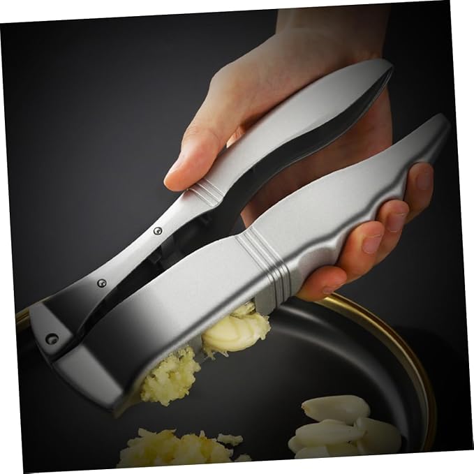 Convenient Manual Garlic Press Tool Mincer for Home Kitchen Use Garlic Slicer and Crusher for Family Cooking Compact and Lightweight Design