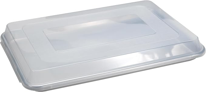 Nordic Ware Naturals Half Sheet with Lid