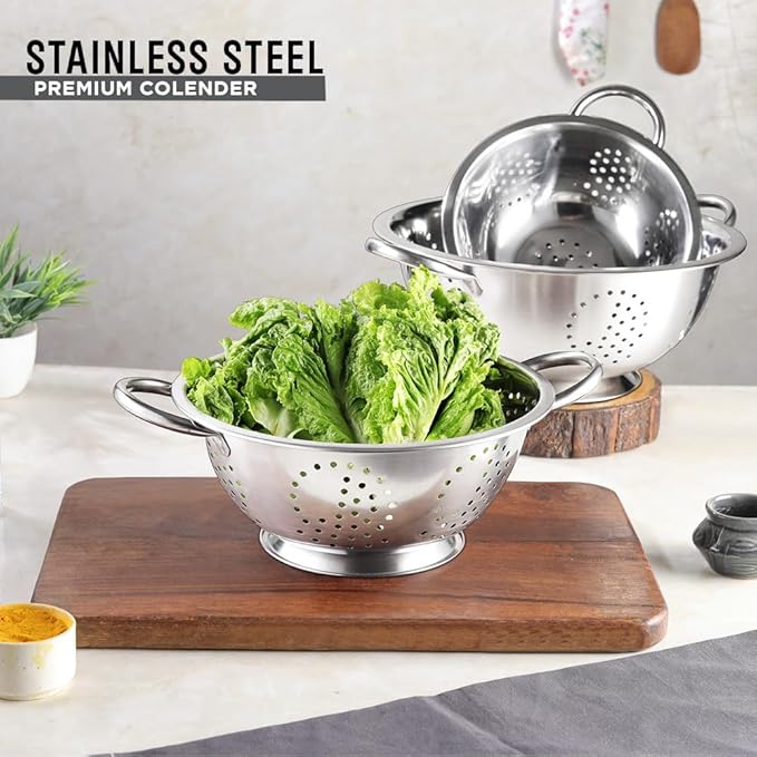 Set of 3 Stainless Steel Colanders, Comes in 1.5 Quart 3qt Quart and 5 Quart for all your Cooking | Baking | Prepping Needs