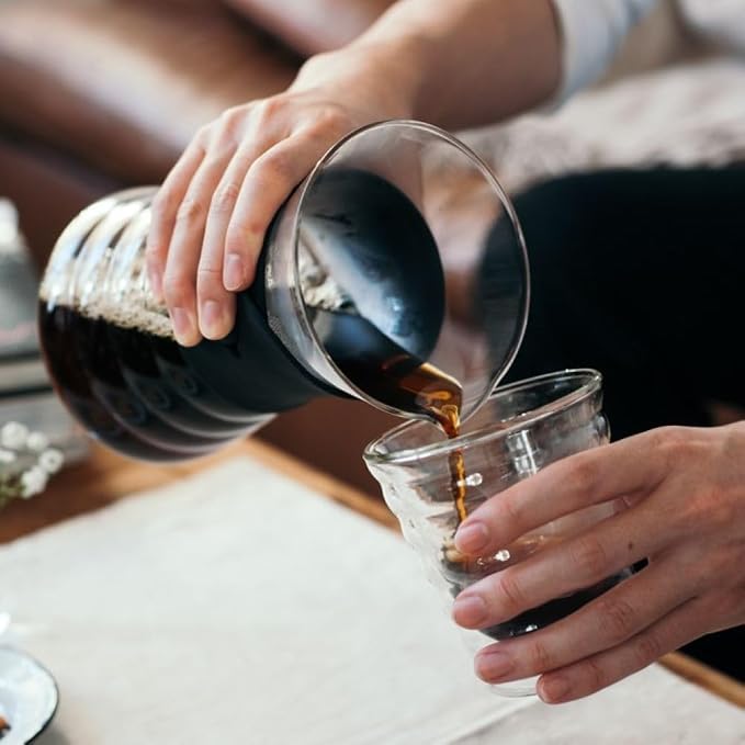 Hario V60 Drip Coffee Decanter, 700ml, Black
