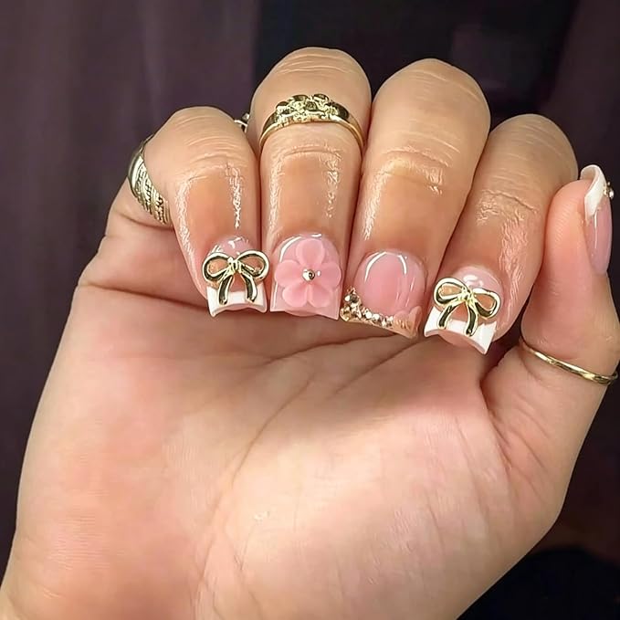 10pcs Handmade Press on Nails Short Thicked 3D Bow & Flower Designs Muti-Layer Gel Square Fake Nails Acrylic Luxury Rhinestones French Tip Hand Made Press on Nails for Women (M）