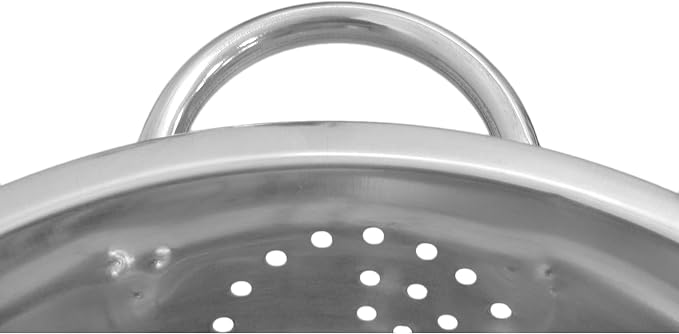 Winco Stainless Steel Colander with Base, 3-Quart | Foodservice, Great for Draining Pasta, Rinsing Produce, Straining and Kitchen Prep