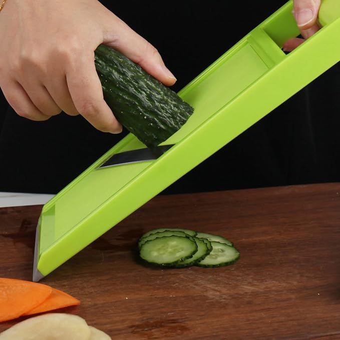 Vegetable Slicer, 4.25 x 10.8in Stainless Steel Mandoline Food Slicer with Hanging Hole, Handheld Vegetable Chip Maker Food Chopper for Potato, Carrot, Vegetables, Zucchini