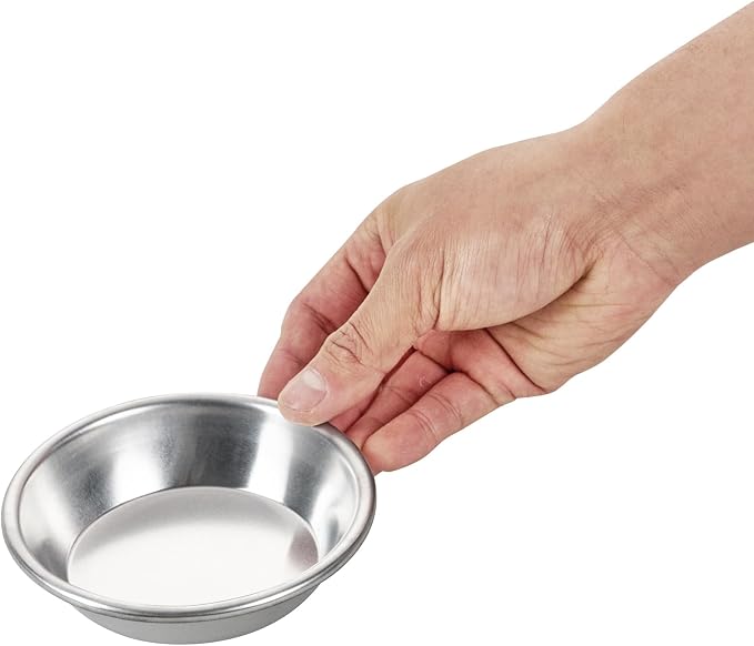 Restaurantware Aluminum Pie Pan 1 Count 4 Inch Round 1 Inch Deep Oven-Friendly Pie Tin, Lightweight Baking Pan, Silver Plate for Quiche, Fruit Pies, Home And Commercial Kitchens
