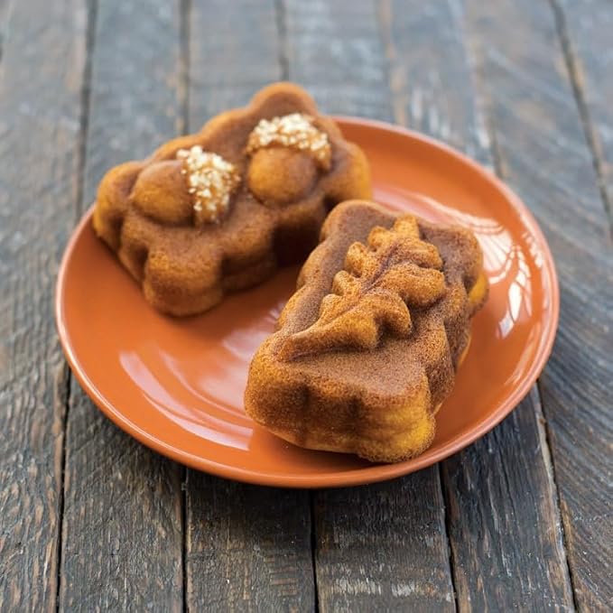 Nordic Ware Harvest Mini Loaf Pan, 5-Cup, Bronze