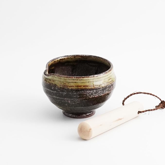Traditional Japanese Mini Sesame Seed Grinder with Pestle - Mino Takada-yaki Ceramic - Deep Amber - Ideal for Dressings and Sauces (Caramel Color)