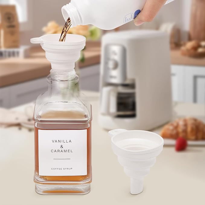 Coffee Syrup Dispenser for Coffee Bar, Clear Glass Syrup Bottles with Pump, Refillable Maple Syrup Storage, Coffee Station Accessories and Organizer, 500ml, Set of 2 (Gold)