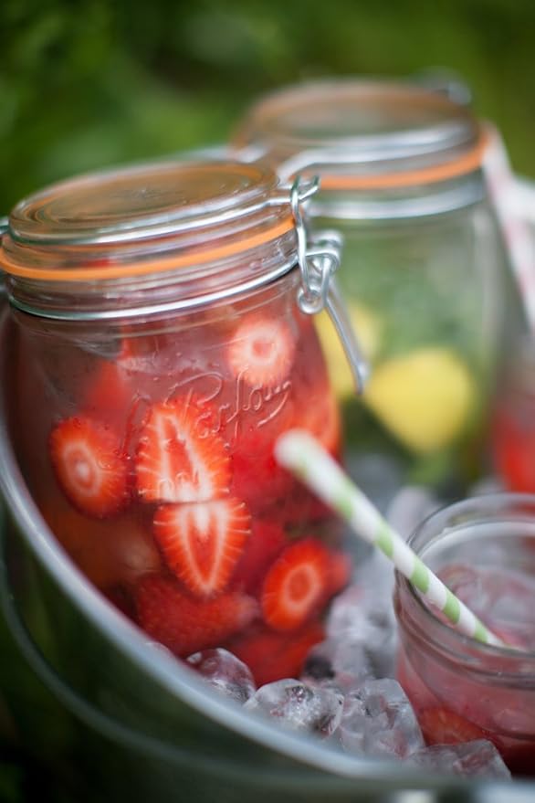 Le Parfait Super Jar 1.5L (48oz) Glass Canning Jar, Wire Bail Lid, 1 Pack | Airtight rubber seal for canning, preserving pickles, sauces and whole fruit, fermentation and pantry storage; Made in France