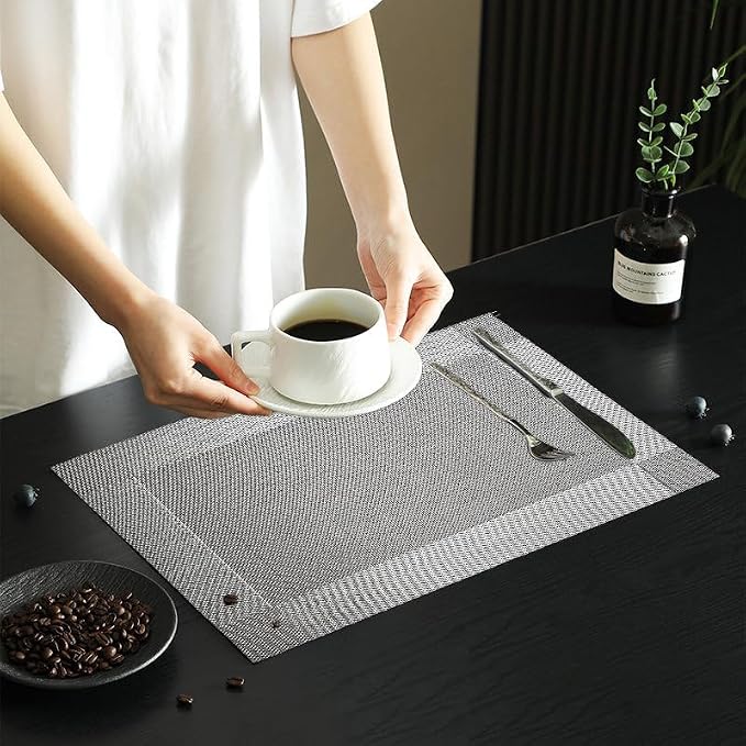 Vinyl Placemats Heat-Resistant Table Mats Washable Easy Clean Plastic Placemats for Dining Table Set of 8 (Gray)