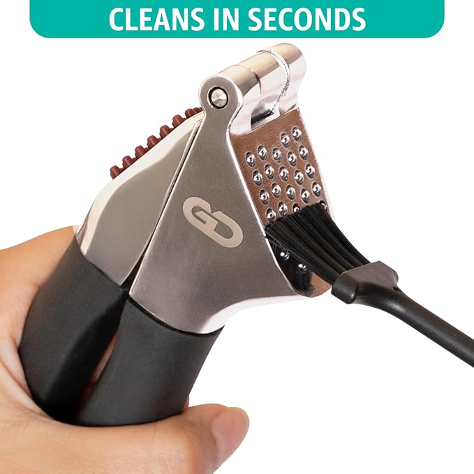Garlic Press Set – Heavy Duty Garlic Crusher & Mincer | No Peel Required | Easy Squeeze & Clean | Ergonomic Handle | Ginger Press – Silicone Peeler & Cleaning Brush | Large Chamber Kitchen Tool
