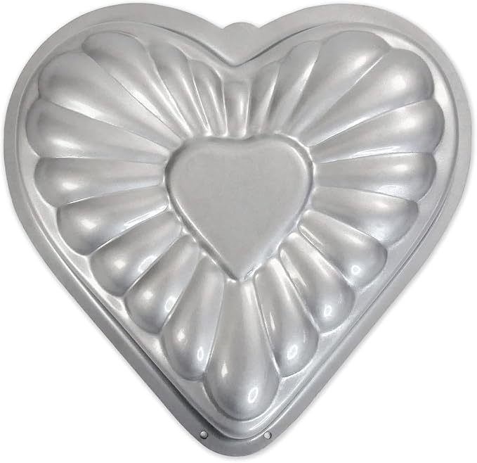USA Pan Global Bakeware Fancy Heart Cake Pan