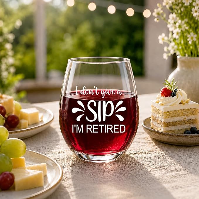 I Don’t Give a Sip I’m Retired Wine Glass, Funny Retirement Stemless Wine Glass, Retirement Farewell Gifts for Boss Coworker, Christmas Retired Birthday Gifts for Mom Grandma Grandpa Friend
