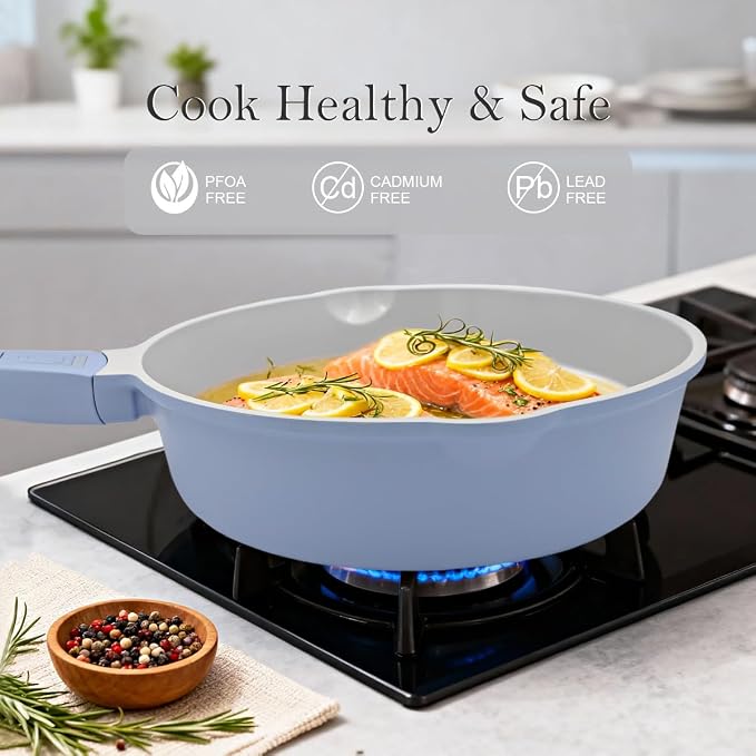 AIKENBBKK Small Egg Frying Pan Nonstick, 8 Inch Ceramic Skillet, Non Stick Omelette Pan, Non Toxic Pans for Cooking, Induction Cookware, Compatible with All Stoves, Detachable Handle, Oven Safe, Blue