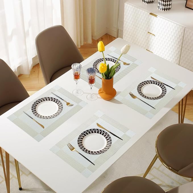 Vinyl Placemats Heat-Resistant Table Mats Washable Easy Clean Plastic Placemat for Kitchen Dining Table Set of 4 Indoor Outdoor (Beige White)
