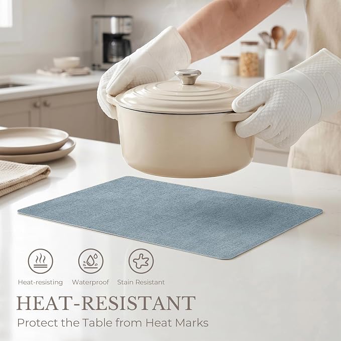 Romanstile Vinyl Placemats Set of 8-12 X 18 Inch - Heat Resistant Place Mats 100% Waterproof Oilproof Wipeable Reversible Faux Leather Table Mats for Kitchen/Dining/Party/Outdoor, Sky Blue