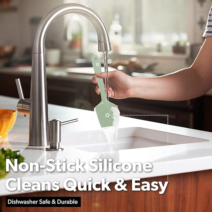 DI ORO Large Silicone Spatula - 600F Heat Resistant, Sage | Rubber scraper for baking, mixing, and frosting; Won't scratch nonstick pots and pans; BPA-free and dishwasher safe