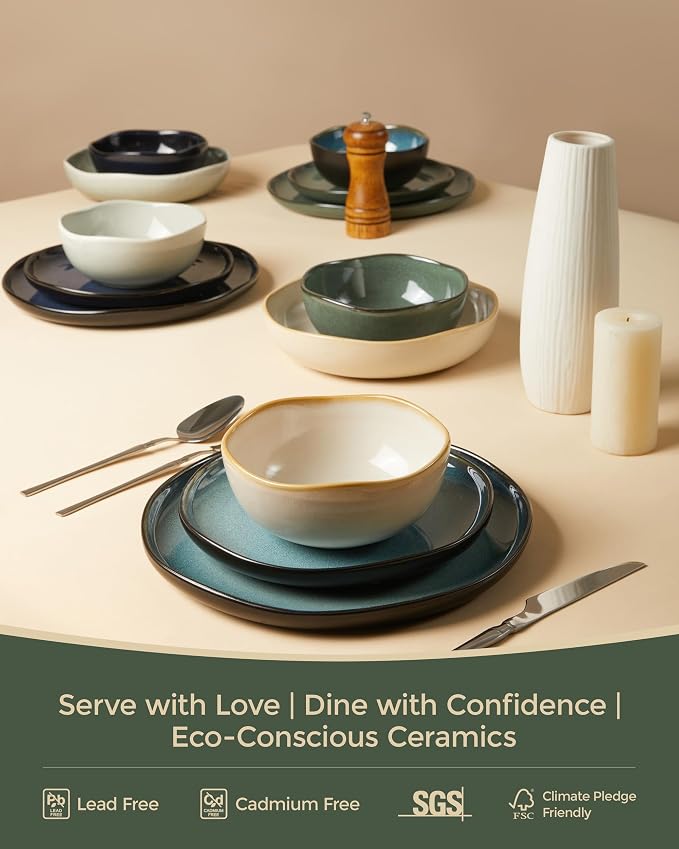 Ceramic Plates and Bowls Set, Everyday Dinnerware Set for 4, Wavy Rim Kitchen Dish Set, Chip Resistant Dishware Sets, Dishwasher Safe Dinner Set, Designed for Simple Meals, Forest Green