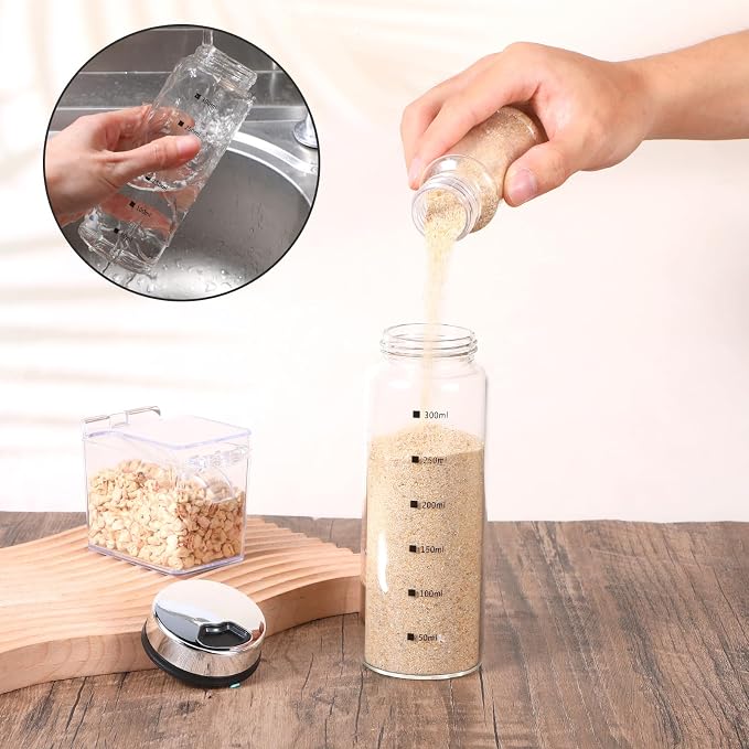 4Pcs Salt Pepper Shakers with Adjustable Outlet Holes, 10 oz Clear Glass Shaker Bottles, Salt Shakers for Kitchen, Spice Seasoning Cans for Kitchen Decor Home Restaurant BBQ Camping
