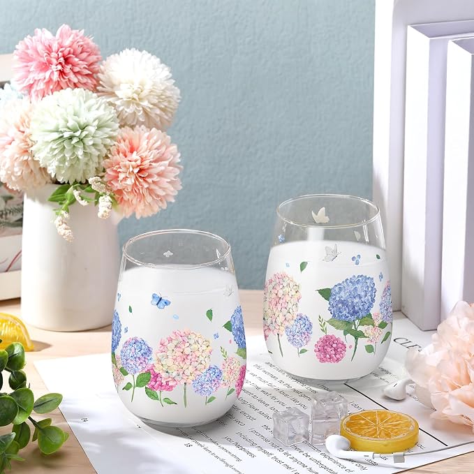 2 Pcs Floral Stemless Wine Glasses, Blue Hydrangea 17oz | Flower Butterfly Tumbler Cups Gifts, Summer Drinking Cups Glasses, for Women Men Party Supplies Kitchen Decorations