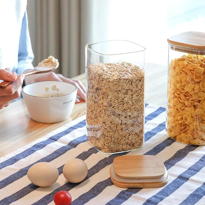 ComSaf Square Glass Containers With Lids 1.2 Qt, Set of 4 Pantry Galss Jars | Kitchen Glass Pantry Storage Containers, Storage Canisters, Silicone Seal, Dry Food, Cookie, Flour, Spice, Coffee, BPA Free