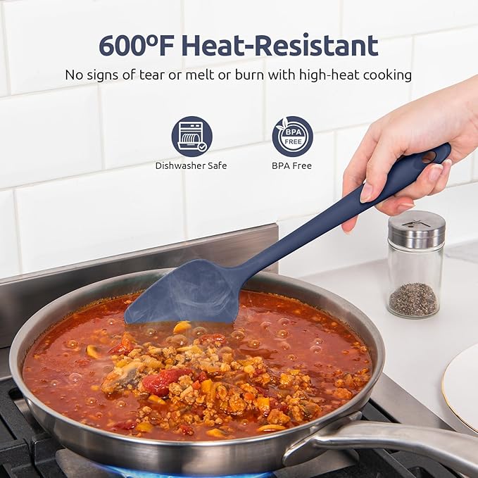Heat Resistant Silicone Spatula Set: U-Taste 600ºF High Temp Seamless Food Grade Food Grade Flexible Rubber Silicon Kitchen Cooking Mixing Baking Scraper for Nonstick Cookware Set of 4 (Midnight Blue) | Food Grade Hot-Proof Seamless Rubber Scraper, Kit...