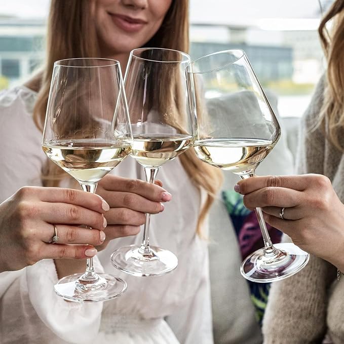 KROSNO White Wine Glasses Set of 4, 13.2 oz, Avant-Garde Collection | Wine Tumbler with Stem, Lead-Free Crystal Glassware, Drinking Glasses, Elegant Cups, Home & Restaurant, Dishwasher Safe