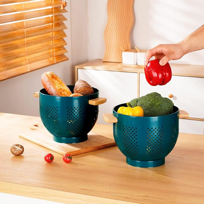Metal Colander with Wood Handle, Powder Coated Steel Large Kitchen Strainer Stable Base,(Green, 5.5QT)