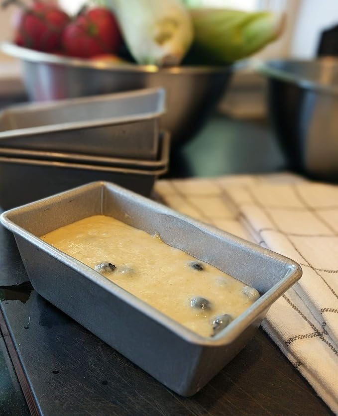 USA Pan Bakeware Nonstick Mini Loaf Pan, Set of 4, Aluminized Steel
