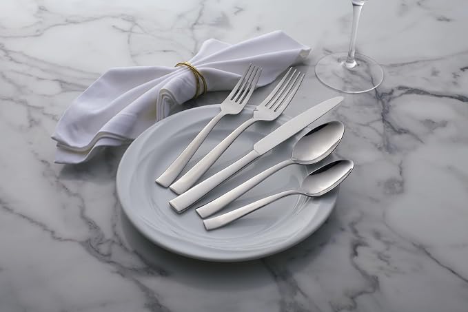 Oneida Monolith 20-Piece 18/0 Silverware Set for 4, Flatware | mirror finish, dishwasher safe | includes knives, forks, and spoons | cutlery set for kitchen and dining