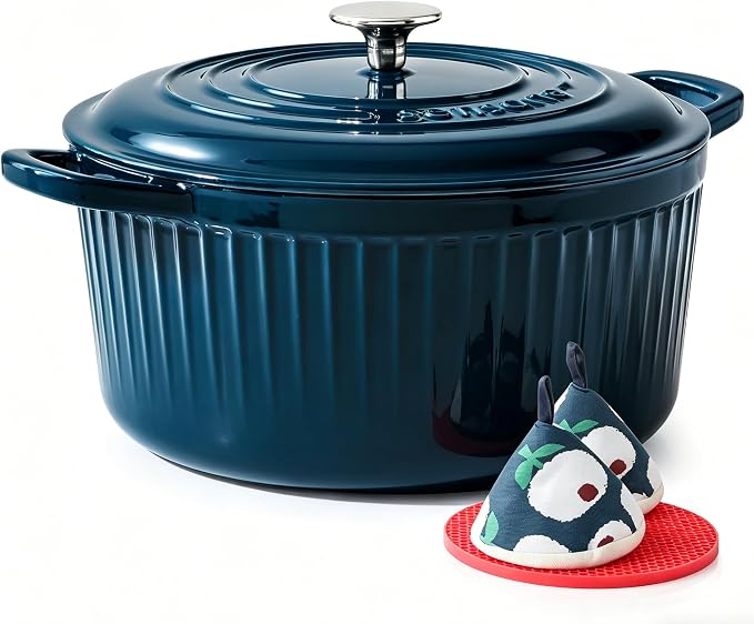 SENSARTE Enameled Cast Iron Dutch Oven Pot with Lid 3.5/5.5/6.5 Quart Heavy-Duty Round Dual Handles Kitchen Pot with Cotton Potholders & Silicone Trivet, Pot for Bread Baking, Stews, Braising, Roasting, Oven Safe, 6.5 Quart, Emerald Green