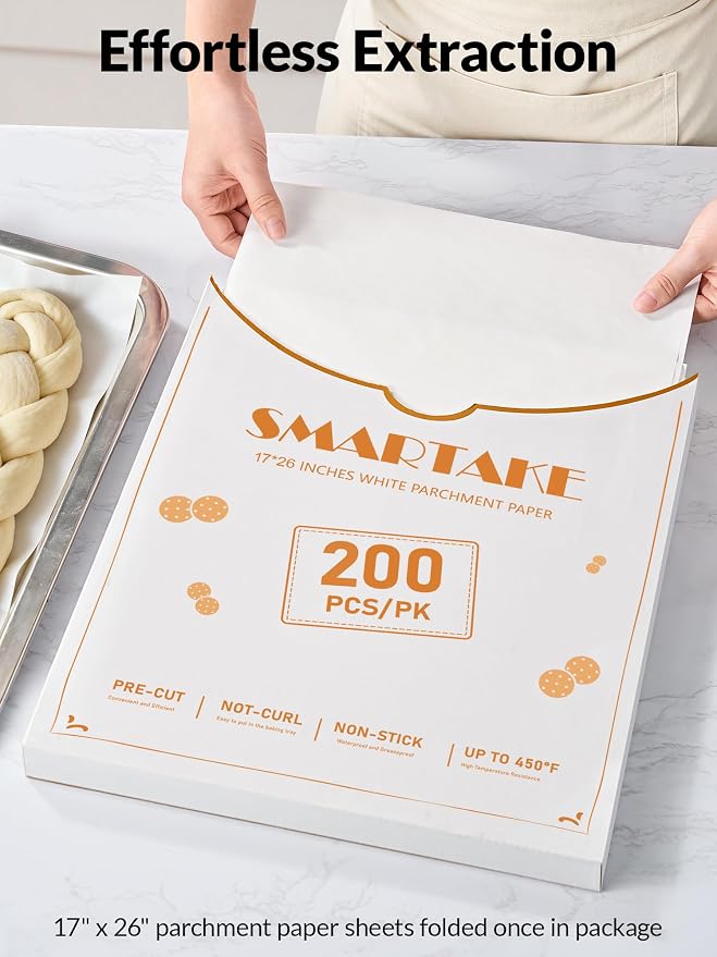 SMARTAKE 200 Pcs Parchment Paper Baking Sheets, 17x26 Inch Non-Stick Precut Baking Parchment, Suitable for Baking Grilling Air Fryer Steaming Bread Cup Cake Cookie and More (White)