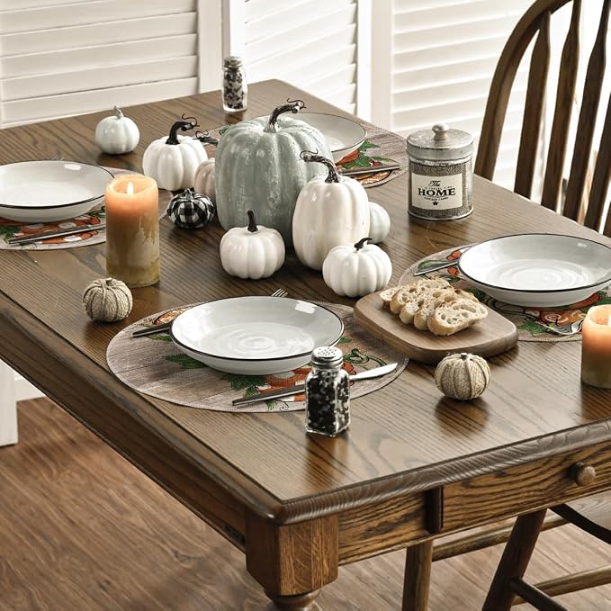 Artoid Mode Wood Pumpkins Round Fall Placemats Set of 4-14 Inch | Heat-Resistant, Washable Table Mats, Seasonal Autumn Kitchen Dining Decor