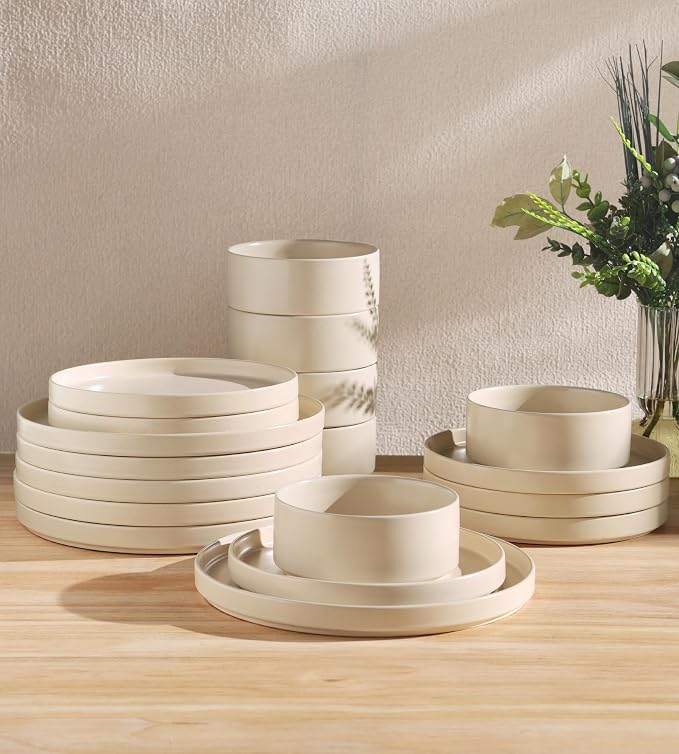 Ceramic Dinnerware Set for 6, 18-Piece Plates and Bowls Set | Lightweight Porcelain Dish Set, Scratch Resistant, Oven & Microwave & Dishwasher Safe, Matte White