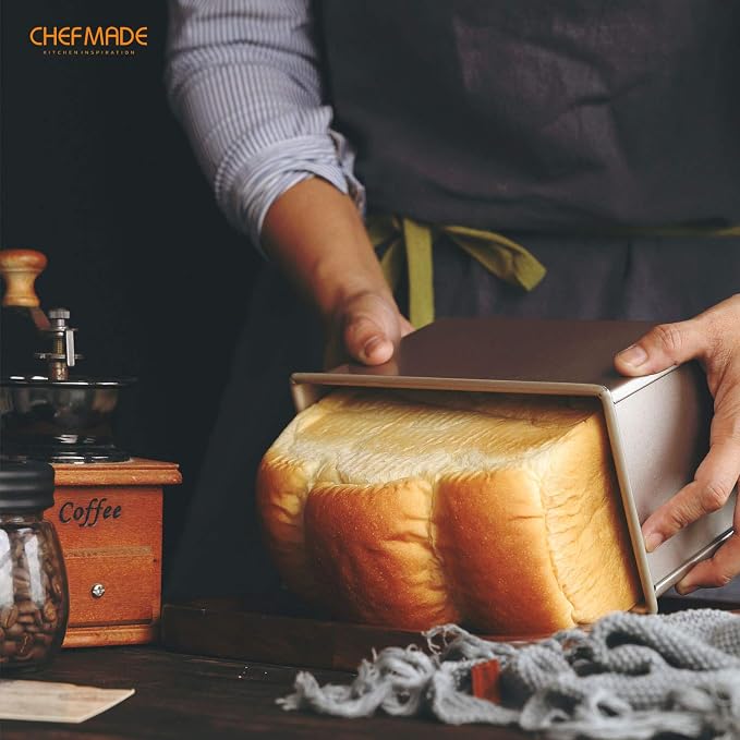 CHEFMADE Pullman Loaf Pan with Lid, 1Lb Dough Capacity Non-Stick Rectangle Flat Toast Box for Oven Baking 4" x 7.7"x 4.3"(Champagne Gold)