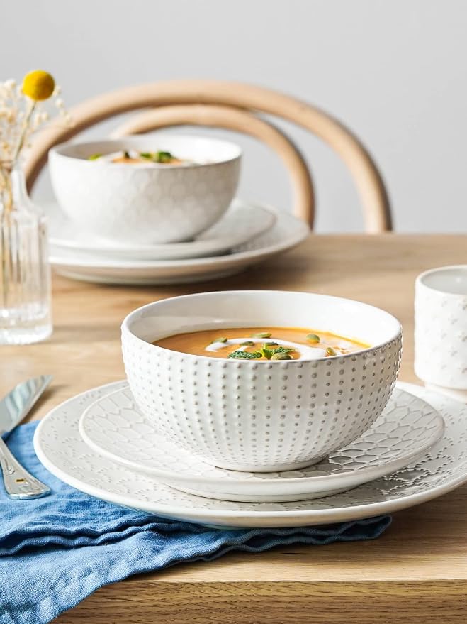 LE TAUCI Ceramic Dishes Set for 4, 16 Piece Kitchen Dinnerware Set with Mugs, Embossed Plates and Bowls Sets, Microwave & Dishwasher Safe, Arctic White (8"&10" Plate, 26oz Bowl, 12oz Mug)