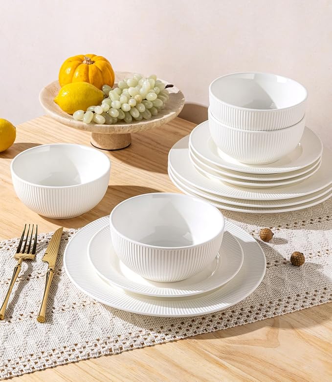 Ceramic Dinnerware Set for 6, 18-Piece Plates and Bowls Set | Lightweight Porcelain Dish Set, Scratch Resistant, Oven & Microwave & Dishwasher Safe, Bright White
