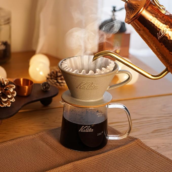 Carita Coffee Dripper Mino Ware High Heat Retention Pottery, For 2-4 People, Sand Beige, #02101, Wave Series, Made in Japan, Drip Equipment, For 2 People, For 4 Cups, Porcelain, Stylish, Outdoor