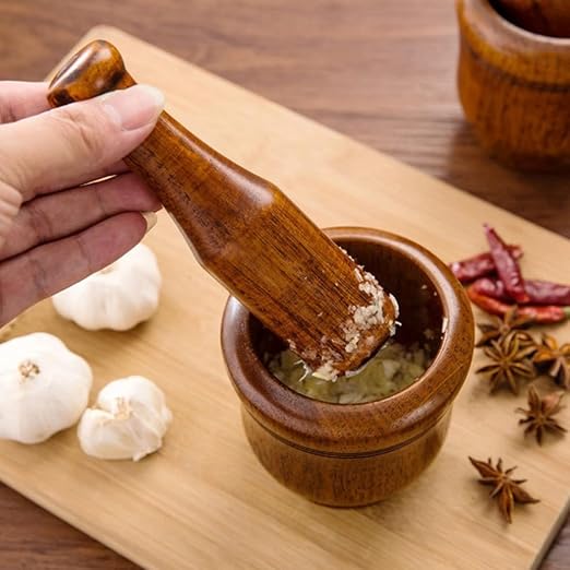 Wooden Mortar and Pestle Set, Traditional Spice Grinder Manual Garlic Masher Pepper Press Ginger Crusher Herb Spices Grinder Set Kitchen Gadgets