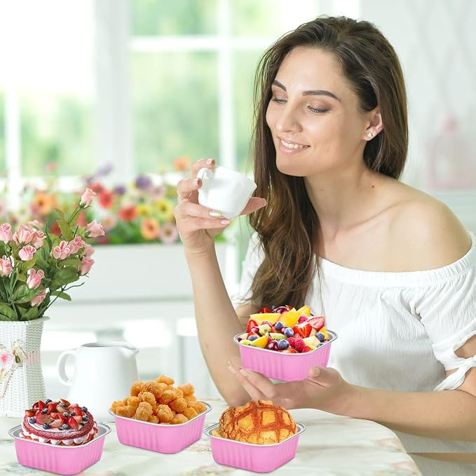 selizo 60 Pack 10oz Mini Disposable Cake Pans with Lids, Aluminum Foil Square Baking Cups, 4.4x4.4 Large Baking Cake Tins Cup Cake Containers with Lids for Thanksgiving Individual Cakes