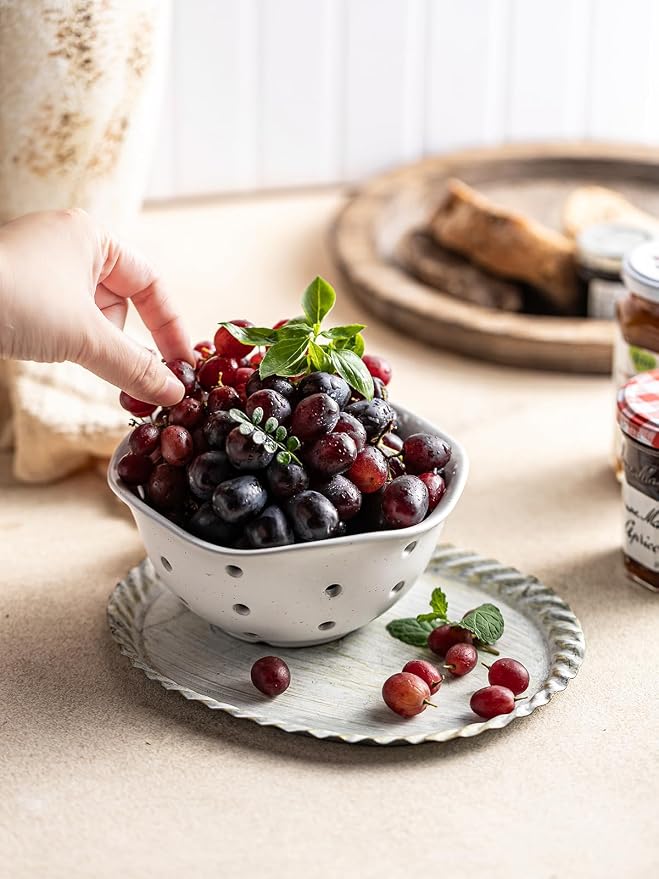 Gomakren Ceramic Berry Basket Set of 2, Rustic Fruit Basket Container 6 Inch, Fruit Bowl with Holes for Kitchen, Berries, Strawberry, Grape, Cherry, Floral Shape - Cream White