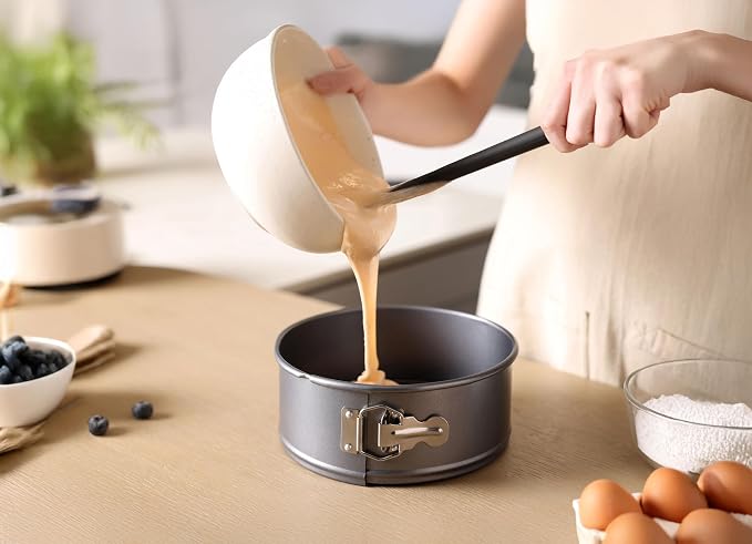 Zyliss Springform Cake Pan - Easy-Release Design for Cheesecakes, Tortes & Layered Desserts - ILAG Nonstick Coating for Quick Clean Removal - 8 Inch