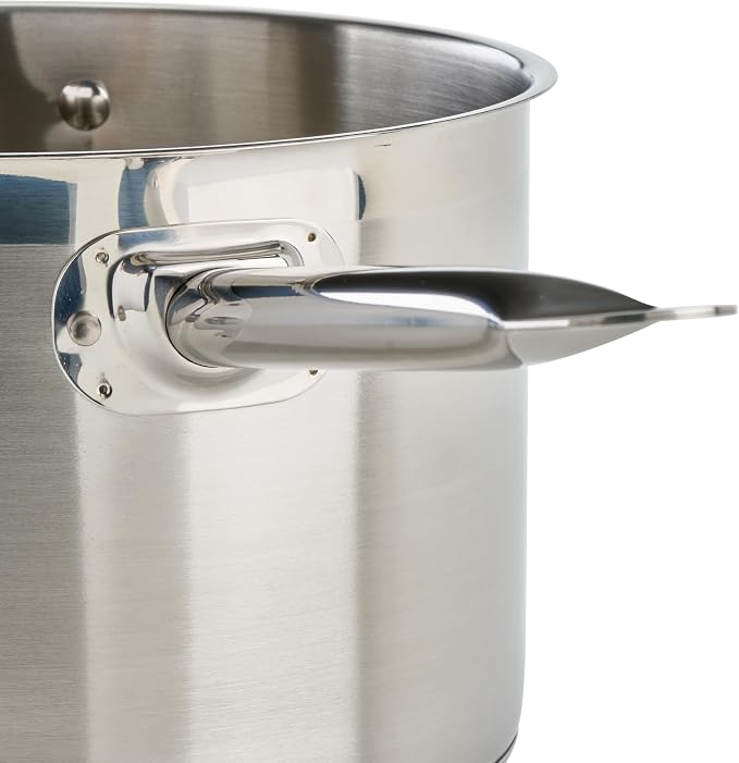 Winco 7 1/2 qt 7.5 qt Stainless Steel Sauce Pan with Cover | Heavy-duty, Tri-ply construction, Helper handle, Great for Cooking and Food Preparation