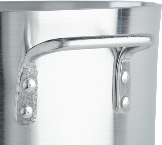 Winco 6.0mm Aluminum Stock Pot, 32-Quart | Heavy-duty, Riveted handles, Great for Stocks, Soups, Pasta and Batch Cooking