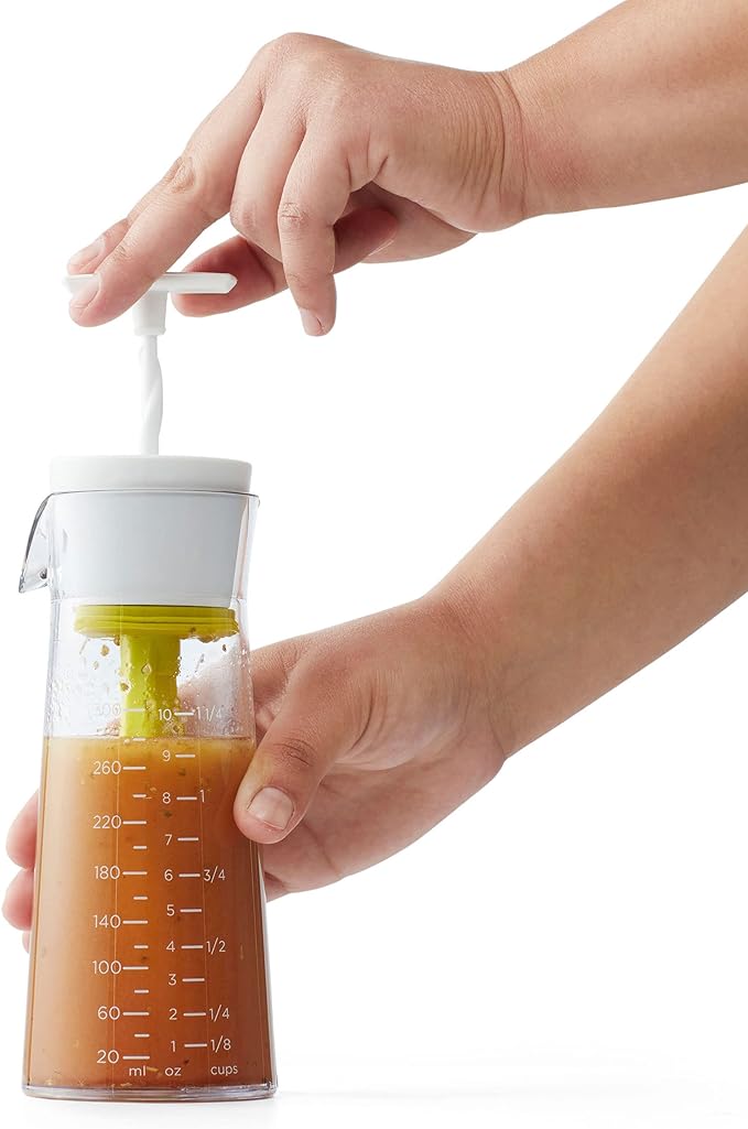 Chef'n 104-759-258 Emulstir Salad Dressing Mixer, One Size, Plastic, Arugula/Meringue