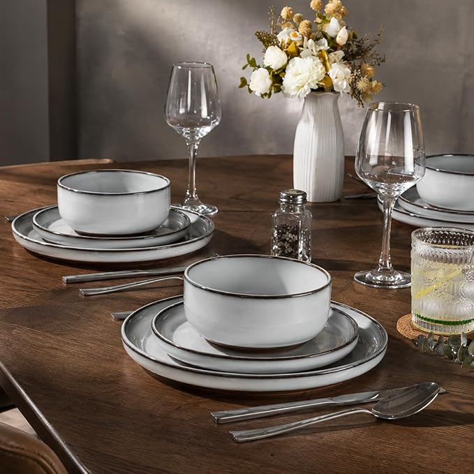 HaWare 12-Piece Dinnerware Set for 4, Plates and Bowls Dishes Set for Home