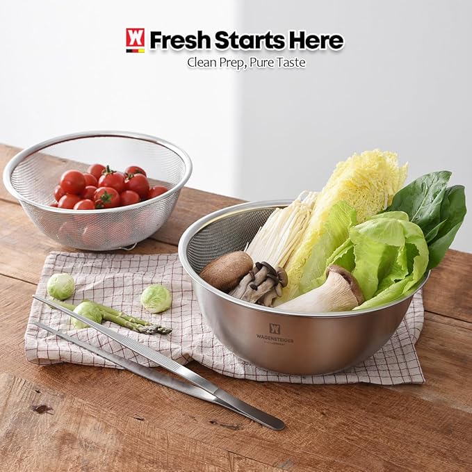 WAGENSTEIGER Stainless Steel Mixing Bowl and 3-Legged Colander Set, Multipurpose Kitchen Basket with Fine Mesh Colander, Salad Mixing Bowl with Strainer, Rinsing Vegetables & Fruits (22cm / 8.66")