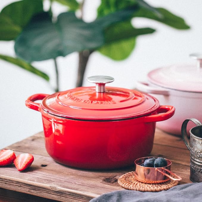 EDGING CASTING Enameled Cast Iron Dutch Oven, 5.5 Quart, Round Dutch Ovens Pot with Dual Handle for Bread Baking, Dutch Ovens with Lid, Bread Oven, Red